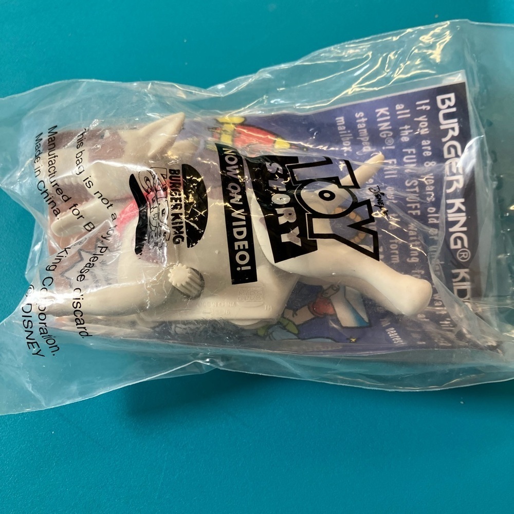 Toy Story Collectible Bundle - Picture 5 of 16